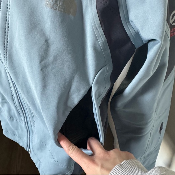 NWOT North Face Blue Jacket Summit Series Small - Picture 4 of 6
